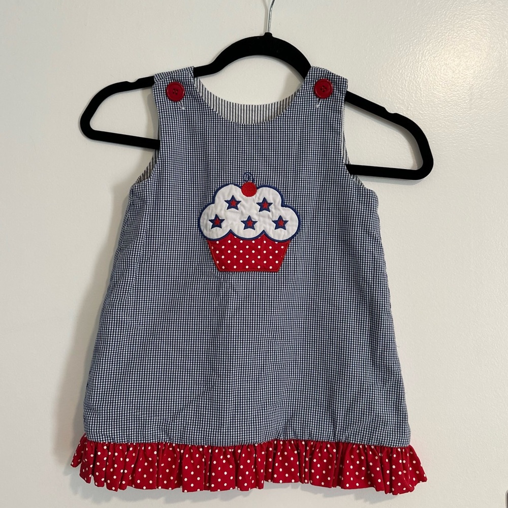 Reversible 4th of July dress cupcakes + anchor